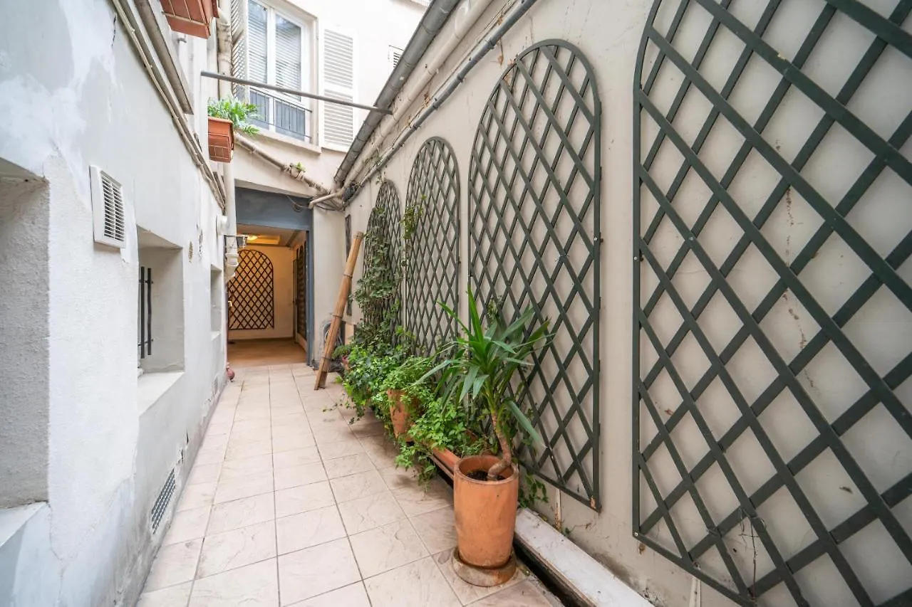 Loft Familial Au Coeur De Avec Clim, Arcade Et Baby-foot Proche Republique Et Canal St Martin