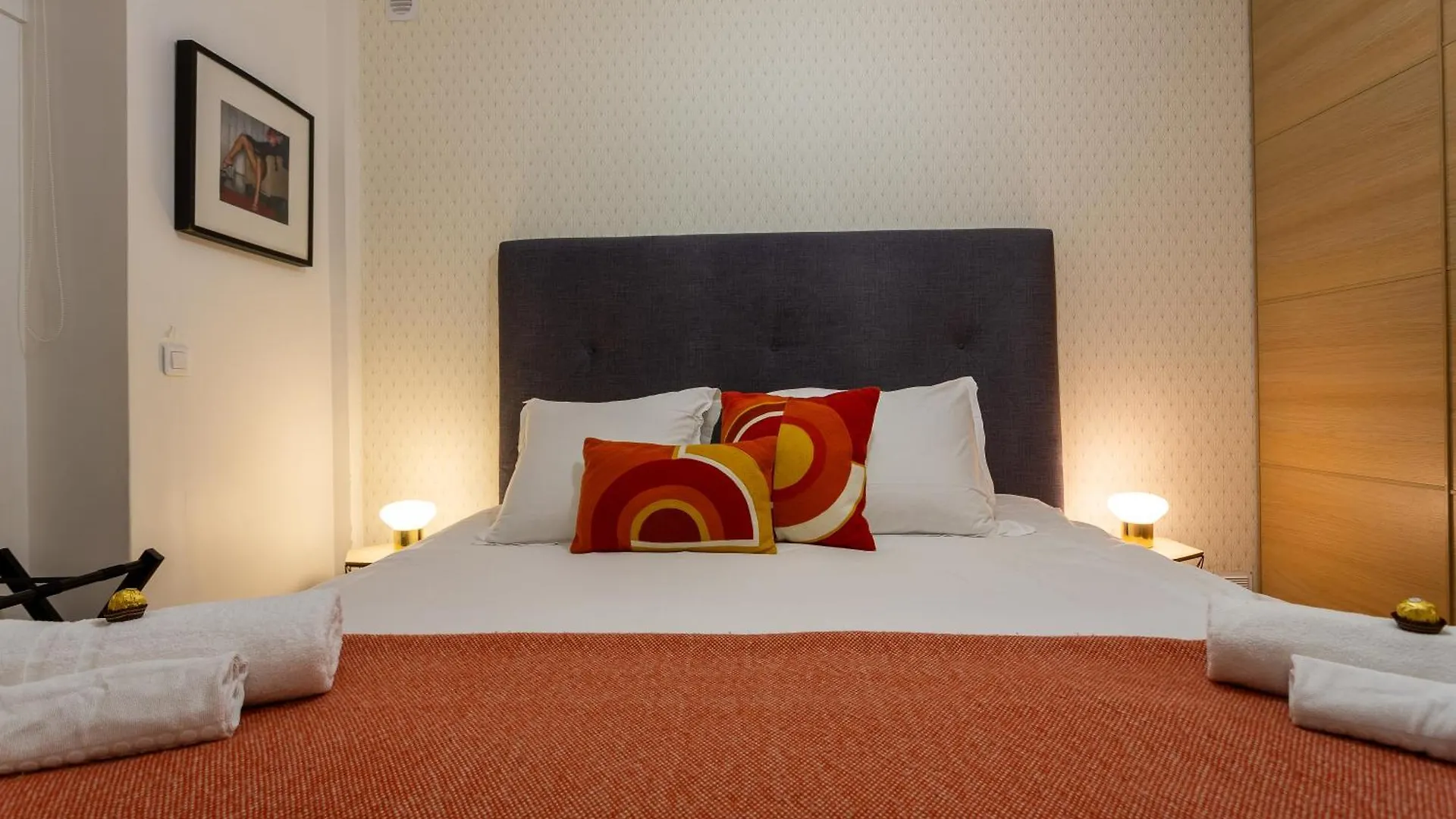 Loft Familial Au Coeur De Avec Clim, Arcade Et Baby-foot Proche Republique Et Canal St Martin